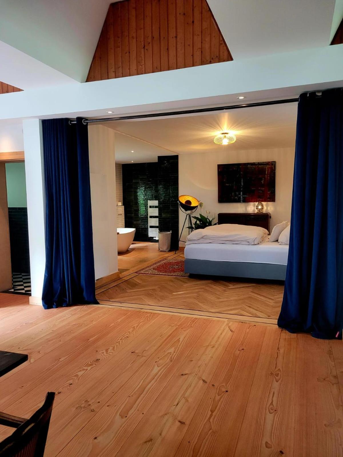 Graceland Fischerbach Kültér fotó